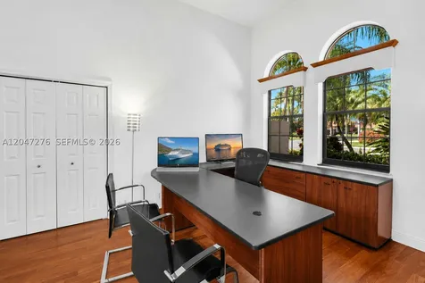392 Coconut Circle Weston FL 33326