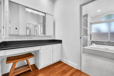 392 Coconut Circle Weston FL 33326