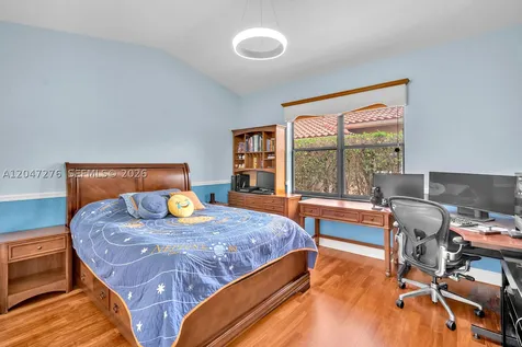 392 Coconut Circle Weston FL 33326