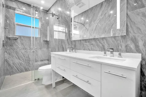 392 Coconut Circle Weston FL 33326