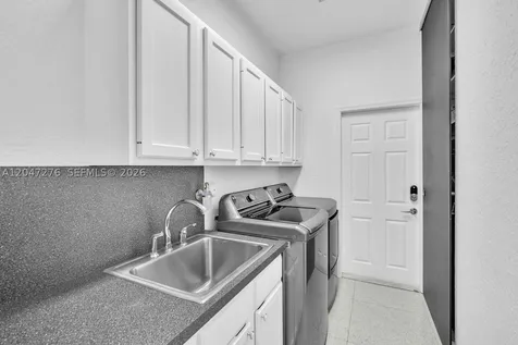 392 Coconut Circle Weston FL 33326