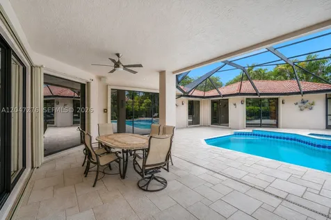 392 Coconut Circle Weston FL 33326