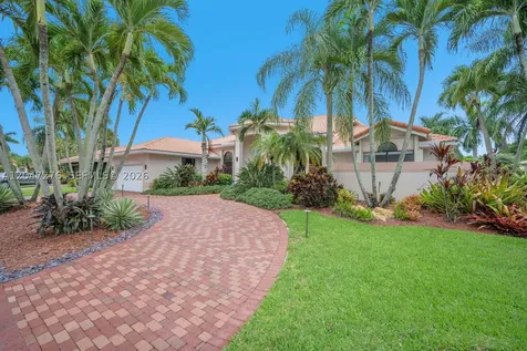 392 Coconut Circle Weston FL 33326