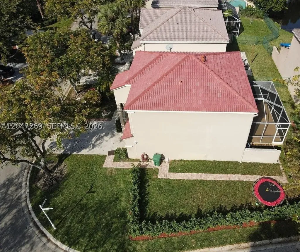 409 NW 87th Lane Coral Springs FL 33071