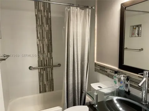 409 NW 87th Lane Coral Springs FL 33071