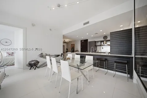 200 Biscayne Boulevard Way Miami FL 33131