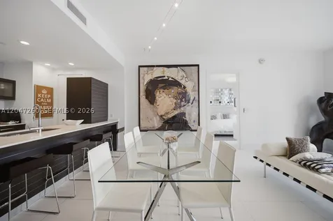 200 Biscayne Boulevard Way Miami FL 33131