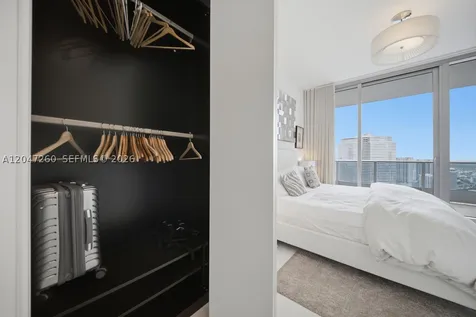 200 Biscayne Boulevard Way Miami FL 33131