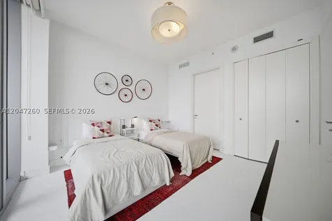 200 Biscayne Boulevard Way Miami FL 33131