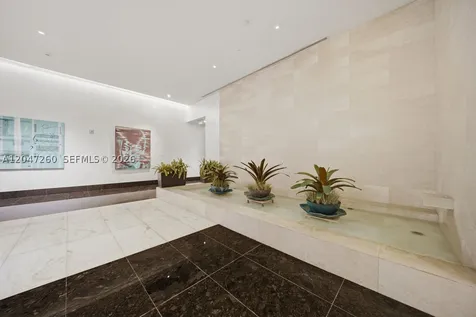 200 Biscayne Boulevard Way Miami FL 33131