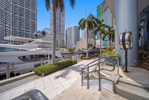 200 Biscayne Boulevard Way Miami FL 33131