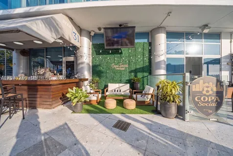 200 Biscayne Boulevard Way Miami FL 33131