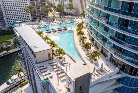 200 Biscayne Boulevard Way Miami FL 33131