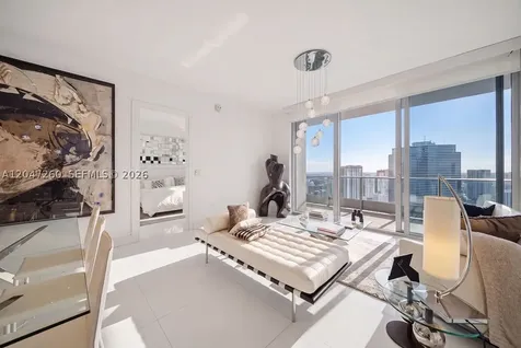 200 Biscayne Boulevard Way Miami FL 33131