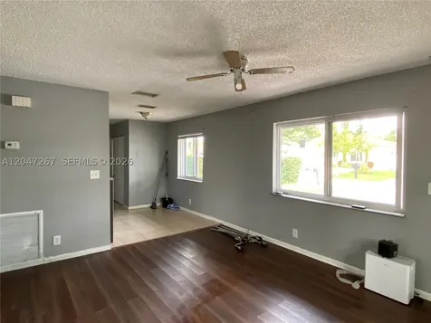 6132 SW 39th Street Miramar FL 33023