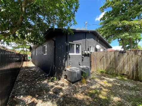 6132 SW 39th Street Miramar FL 33023