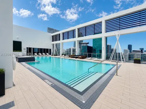 151 SE 1st Street Miami FL 33131