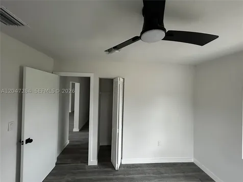 4429 SW 21st Street West Park FL 33023