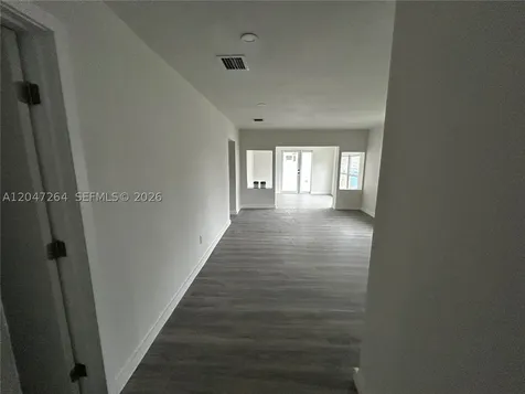 4429 SW 21st Street West Park FL 33023