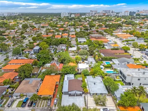 2638 SW 30th Court Miami FL 33133