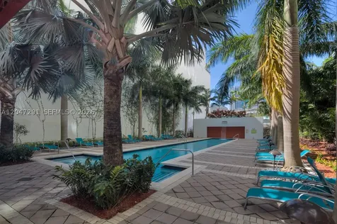 133 NE 2nd Avenue Miami FL 33132
