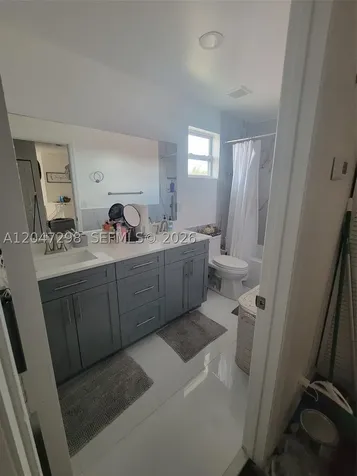 6606 Saltaire Terrace Margate FL 33063