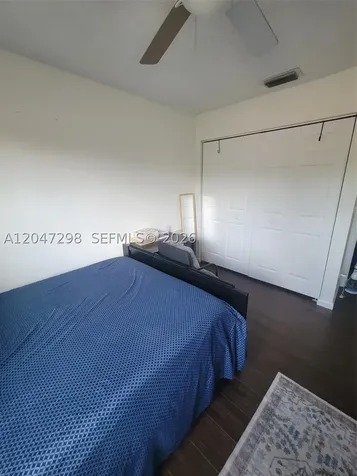 6606 Saltaire Terrace Margate FL 33063