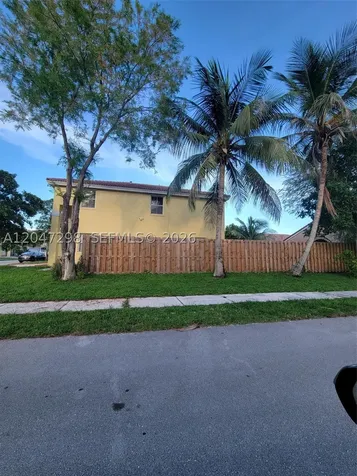 6606 Saltaire Terrace Margate FL 33063