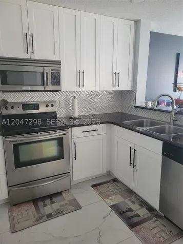 6606 Saltaire Terrace Margate FL 33063