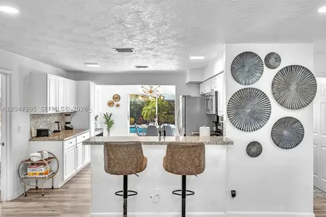4633 SW 28th Avenue Dania Beach FL 33312