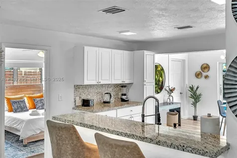 4633 SW 28th Avenue Dania Beach FL 33312