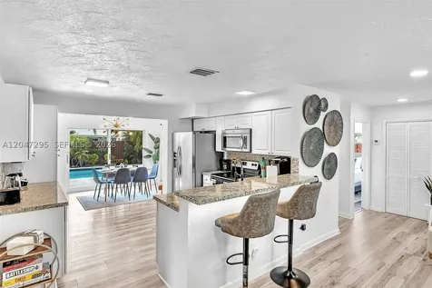 4633 SW 28th Avenue Dania Beach FL 33312