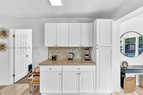 4633 SW 28th Avenue Dania Beach FL 33312