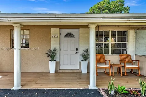 4633 SW 28th Avenue Dania Beach FL 33312