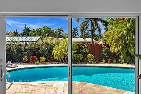 4633 SW 28th Avenue Dania Beach FL 33312