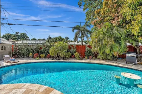 4633 SW 28th Avenue Dania Beach FL 33312