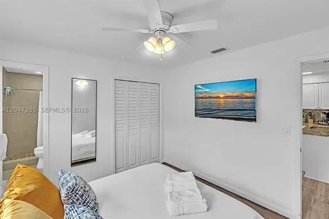 4633 SW 28th Avenue Dania Beach FL 33312