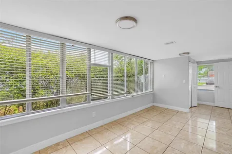 18100 NW 7th Place Miami Gardens FL 33169
