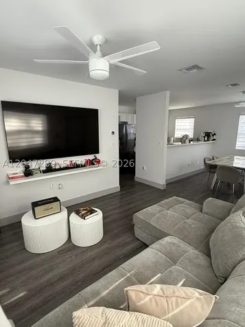5629 NW 31st Avenue Miami FL 33142