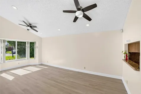 4495 NW 99th Avenue Sunrise FL 33351