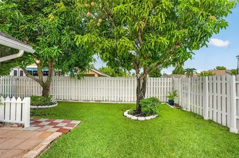 4495 NW 99th Avenue Sunrise FL 33351