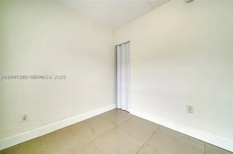 1747 NW 40th Street Miami FL 33142