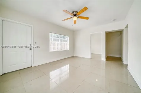 1747 NW 40th Street Miami FL 33142