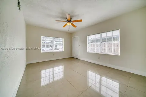 1747 NW 40th Street Miami FL 33142