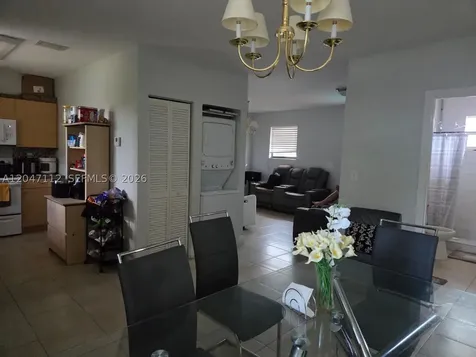 2816 NW 15th Street Miami FL 33125