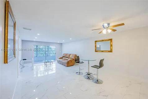 8100 SW 24th Street North Lauderdale FL 33068