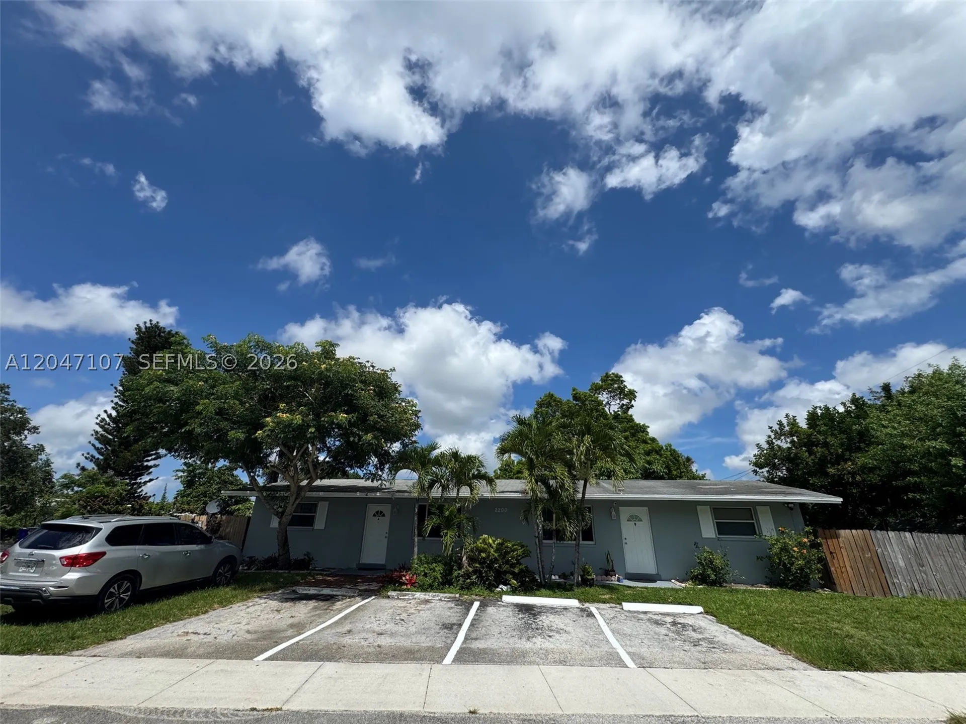2200 SW 42nd Avenue Fort Lauderdale FL 33317