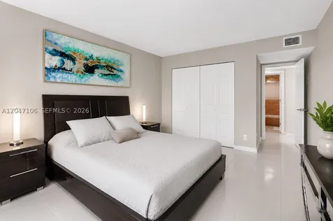 5901 Camino Del Sol Boca Raton FL 33433