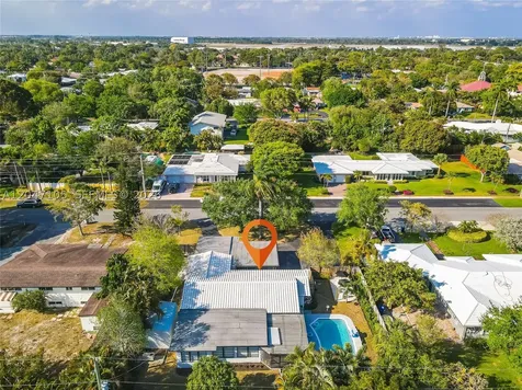 714 NE 2nd Street Pompano Beach FL 33060