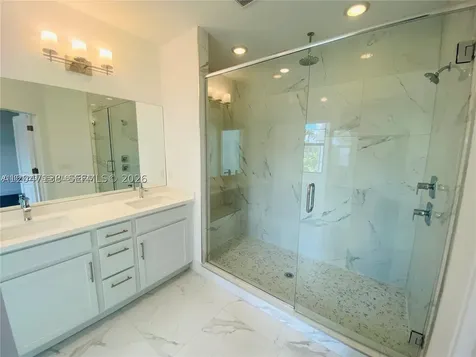 4433 N Aqua Bella Lane Dania Beach FL 33312